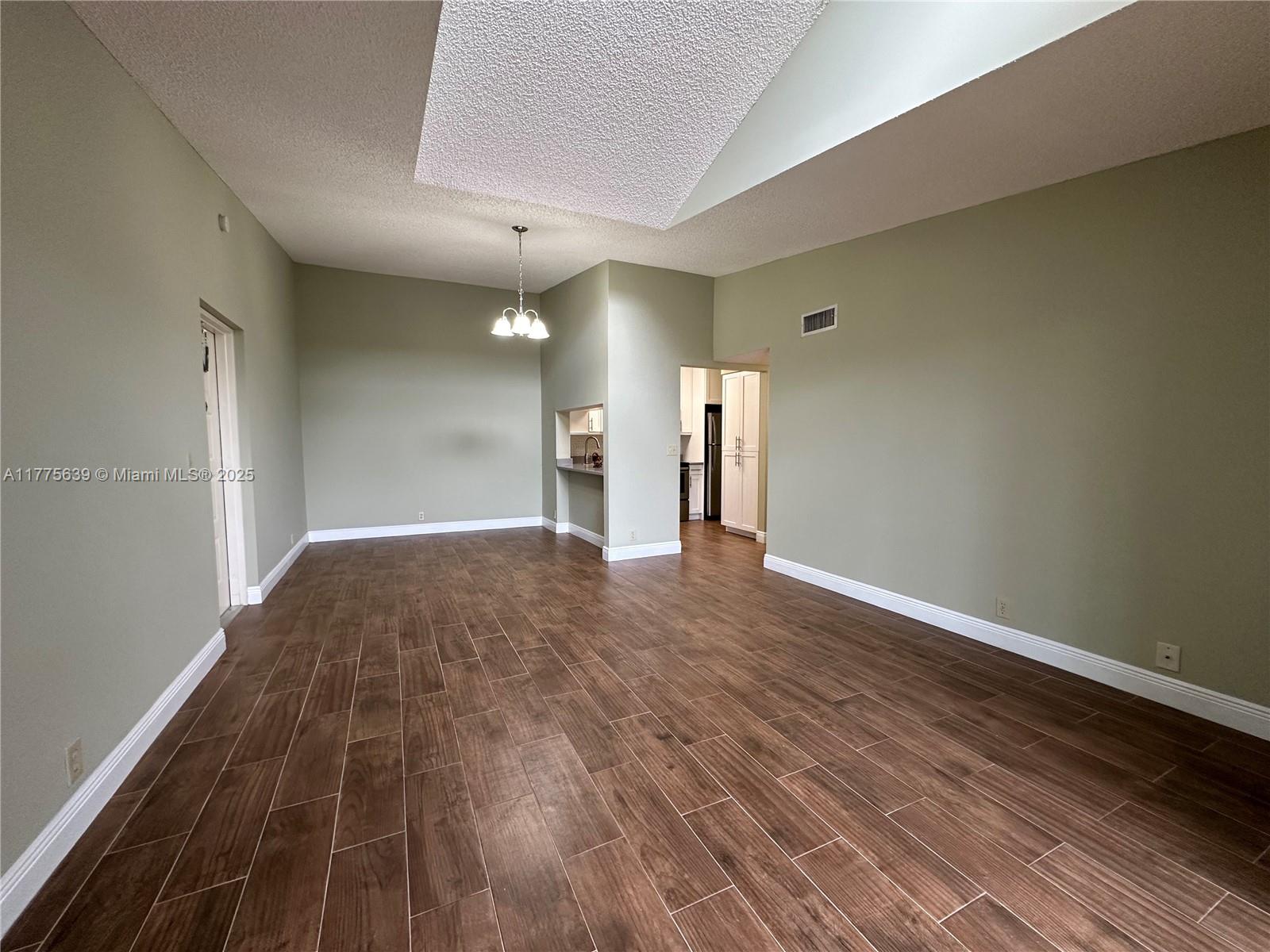 806 Sky Pine Way #B3, Green Acres, Florida image 7