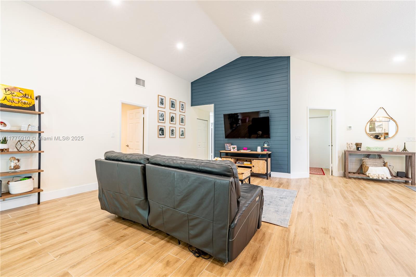 3185 NW 120th Way, Sunrise, Florida image 21