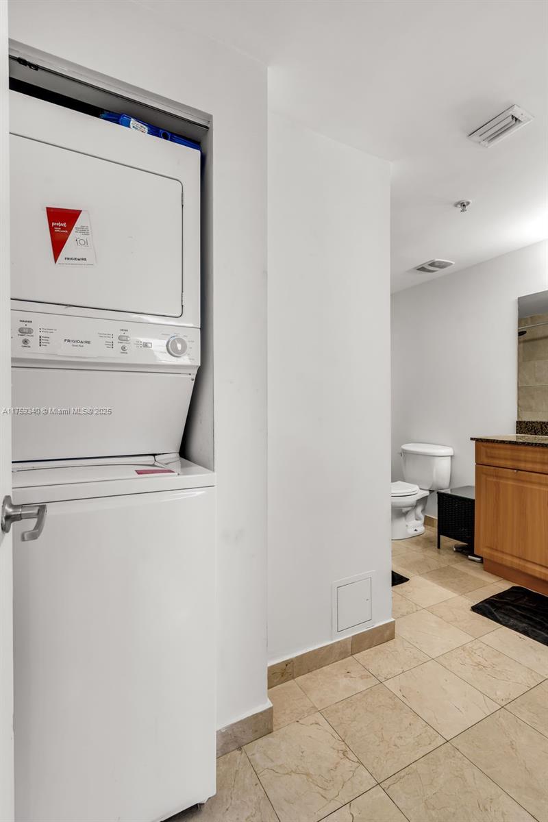 1 Glen Royal Pkwy #1207, Miami, Florida image 19