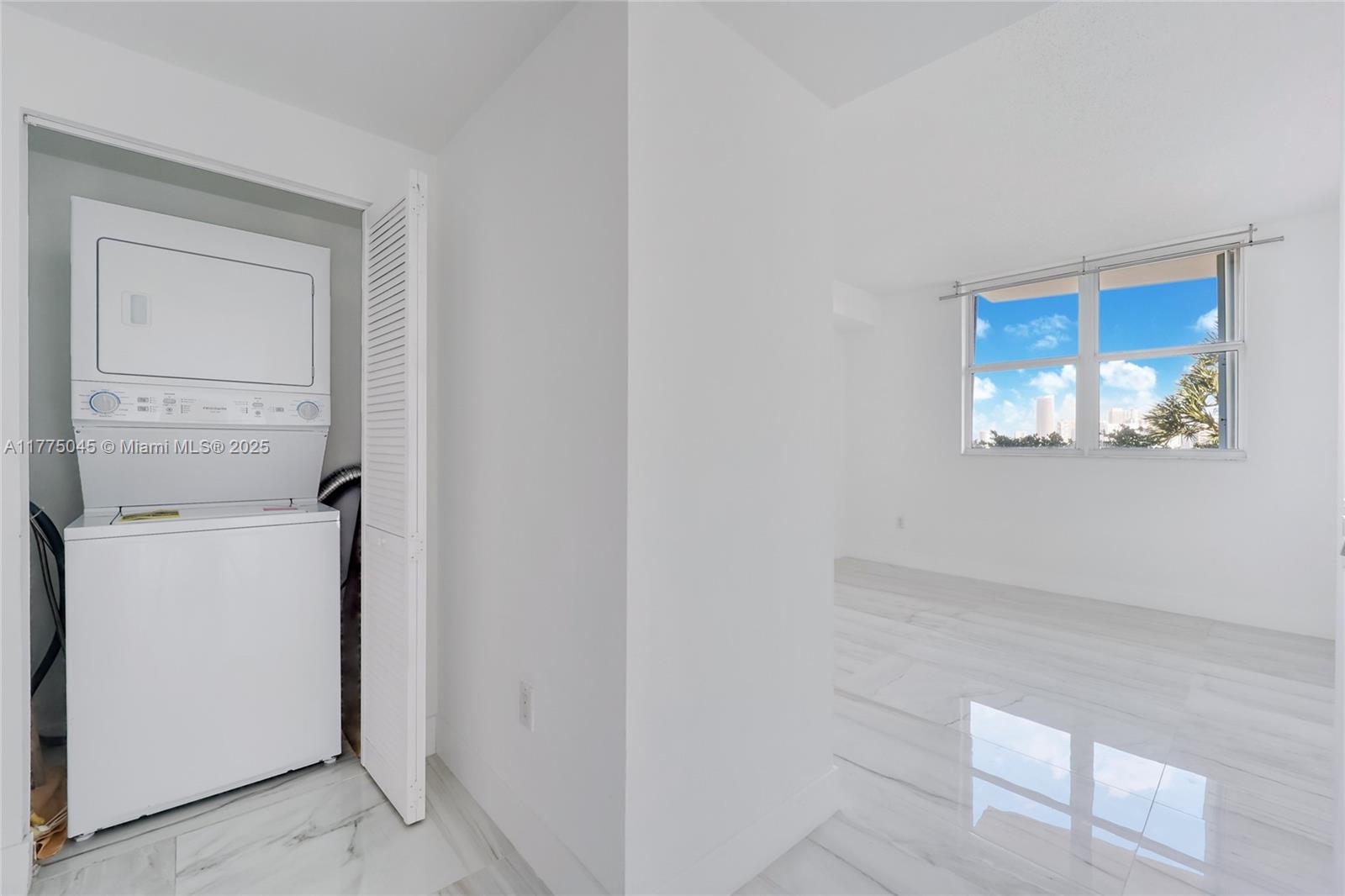 2475 Brickell Ave #704, Miami FL 33129