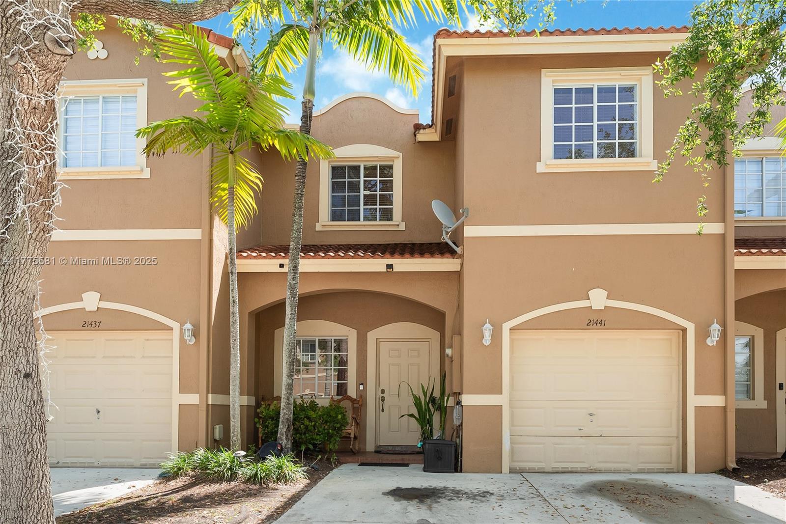 21441 SW 85th Path, Cutler Bay, Florida image 1