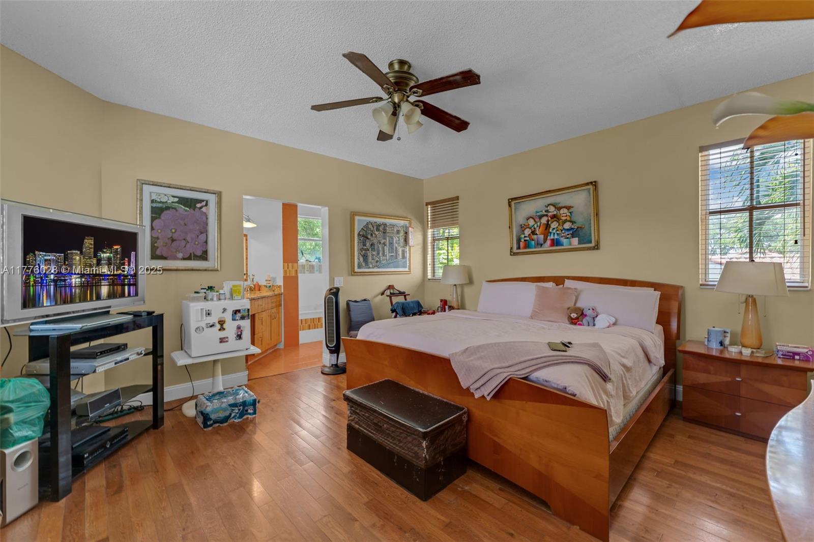 Listing Photo 17
