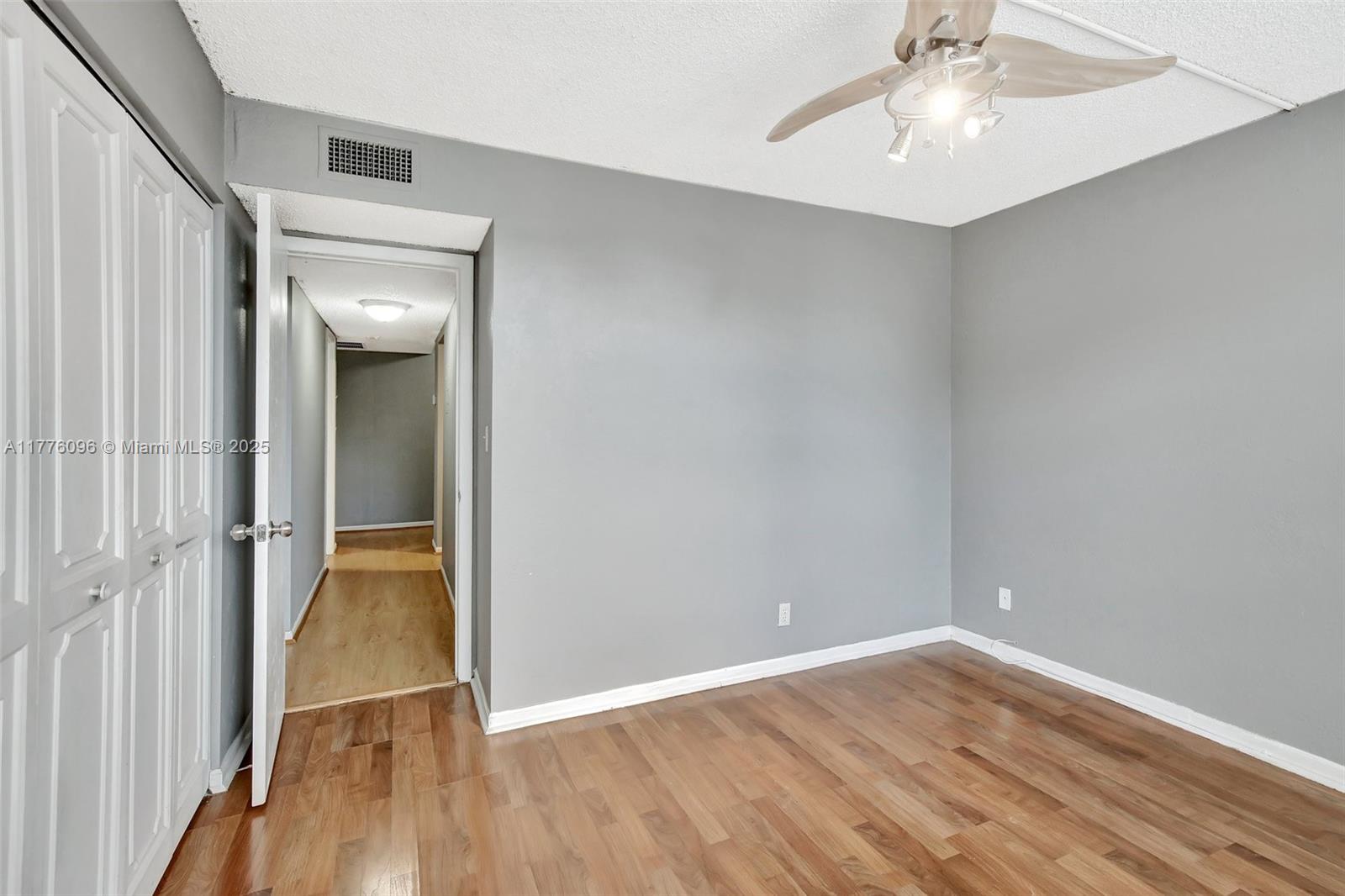 6911 Environ Blvd #3L, Lauderhill, Florida image 17