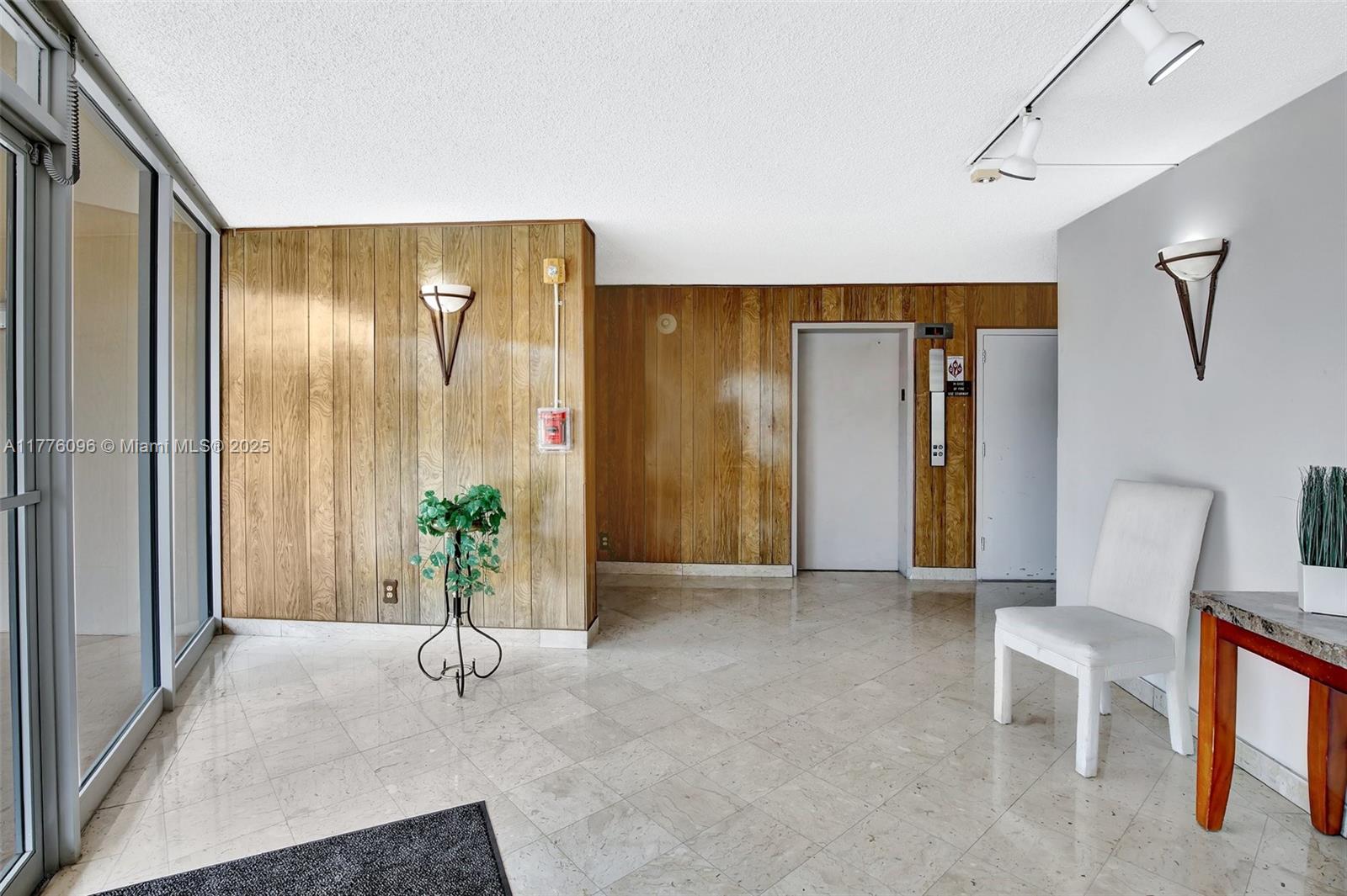 6911 Environ Blvd #3L, Lauderhill, Florida image 22