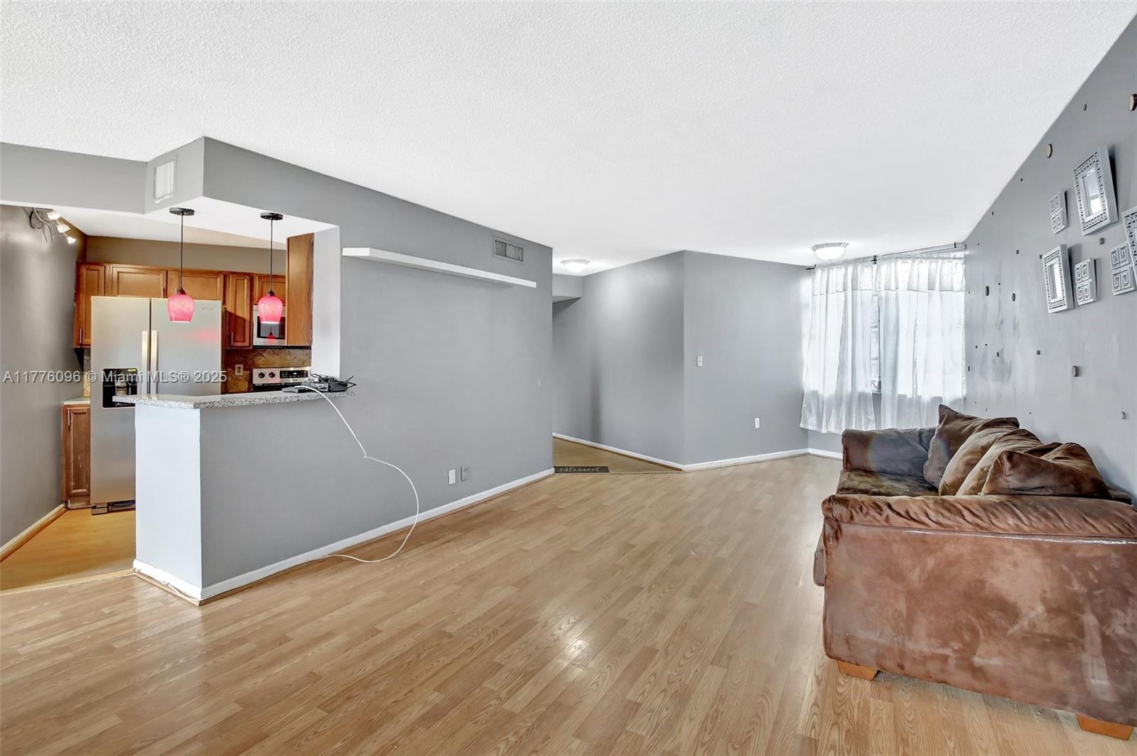 6911 Environ Blvd #3L, Lauderhill, Florida image 7