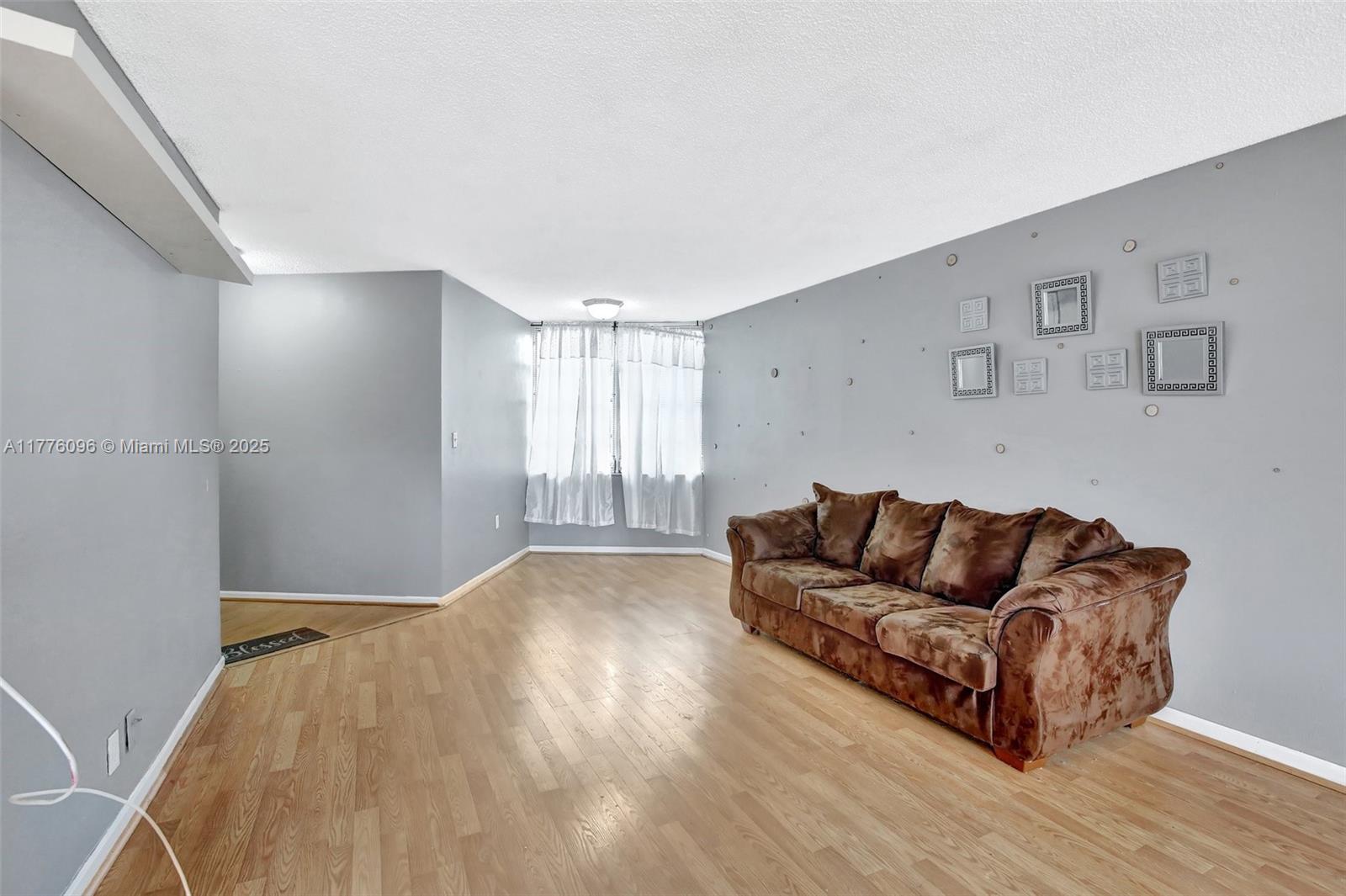6911 Environ Blvd #3L, Lauderhill, Florida image 7
