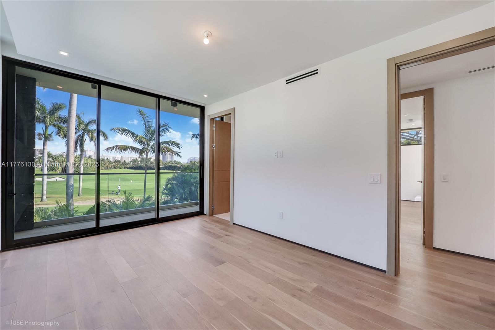 5825 Alton Rd, Miami Beach, Florida image 8