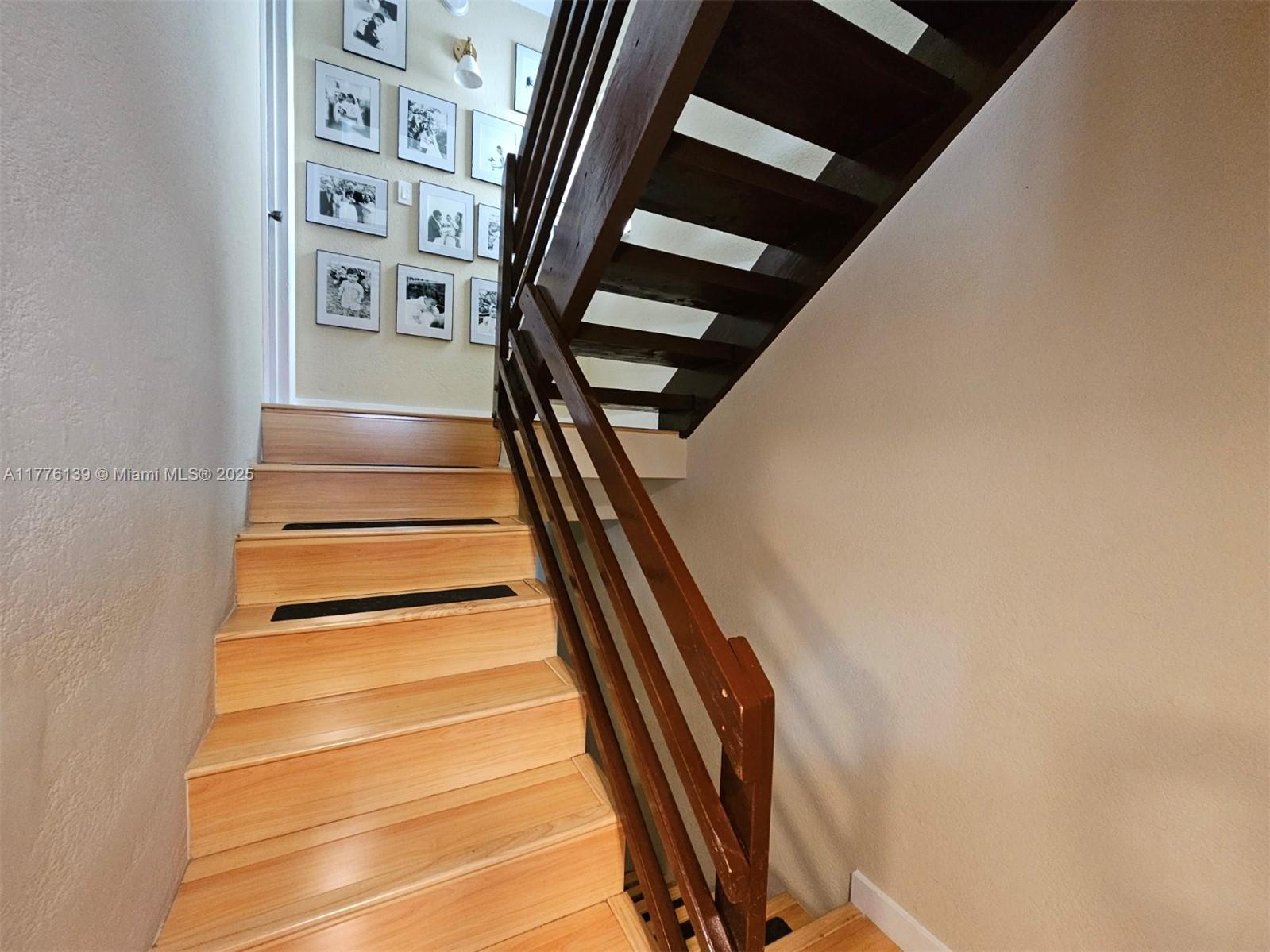 Listing Photo 16