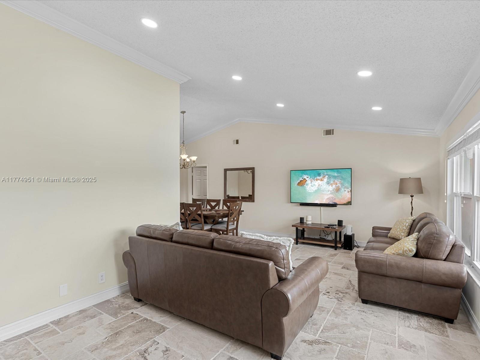 12137 Stratford St, Wellington, Florida image 26