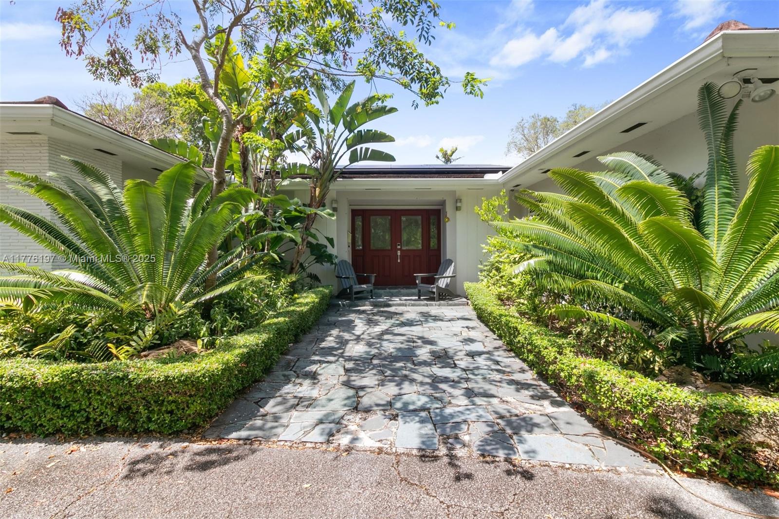 1201  Hardee Rd  For Sale A11776197, FL