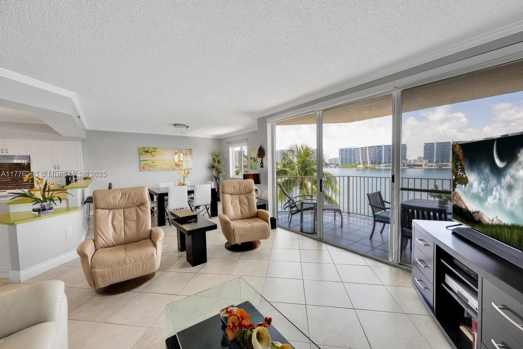 Residential, Sunny Isles Beach, Florida image 26