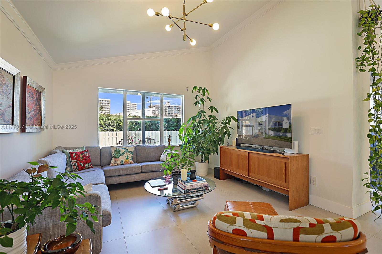 8919 Byron Ave, Surfside, Florida image 24