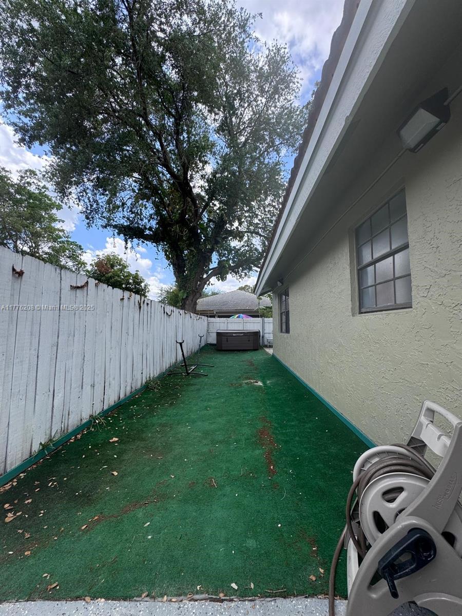 2370 NW 122nd Dr, Coral Springs, Florida image 28