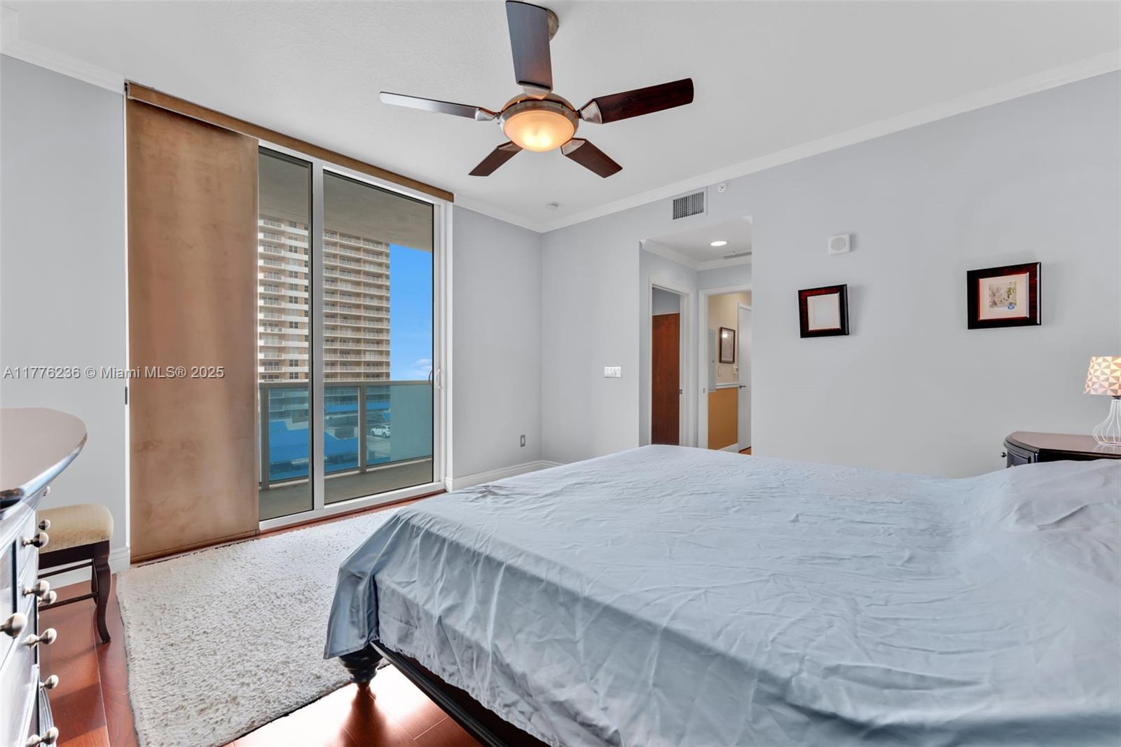 1945 S Ocean Dr #604, Hallandale Beach, Florida image 12