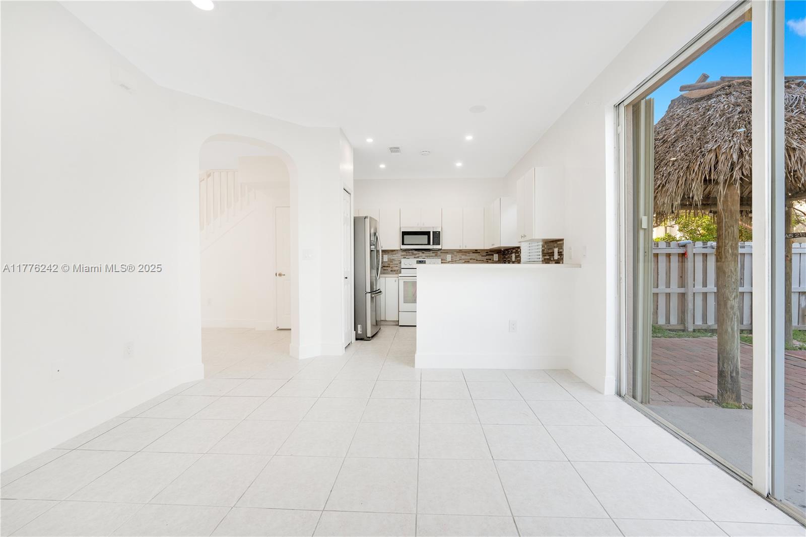 Property photo # 7