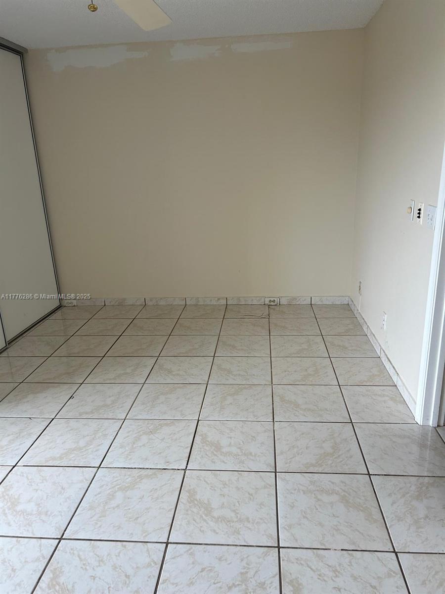 850 SW 133rd Ter #416B, Pembroke Pines, Florida image 11