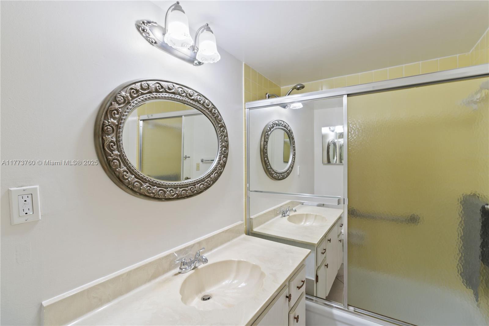 4850 NW 29th Ct #423, Lauderdale Lakes, Florida image 6