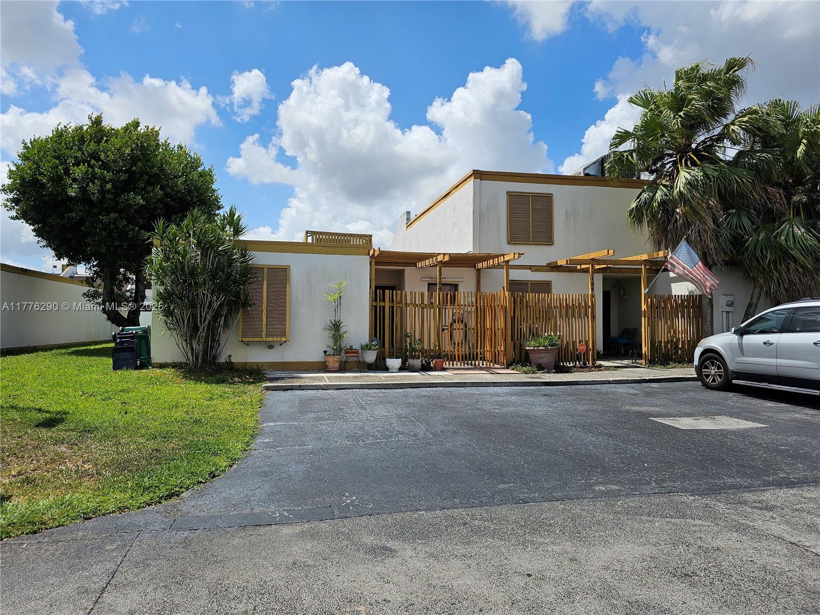 13186 SW 10th Ln, Miami, Florida image 21