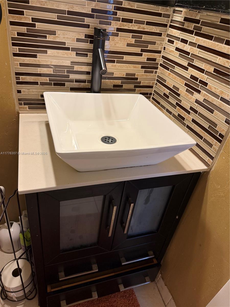 2912 NW 80th Ave, Sunrise, Florida image 22