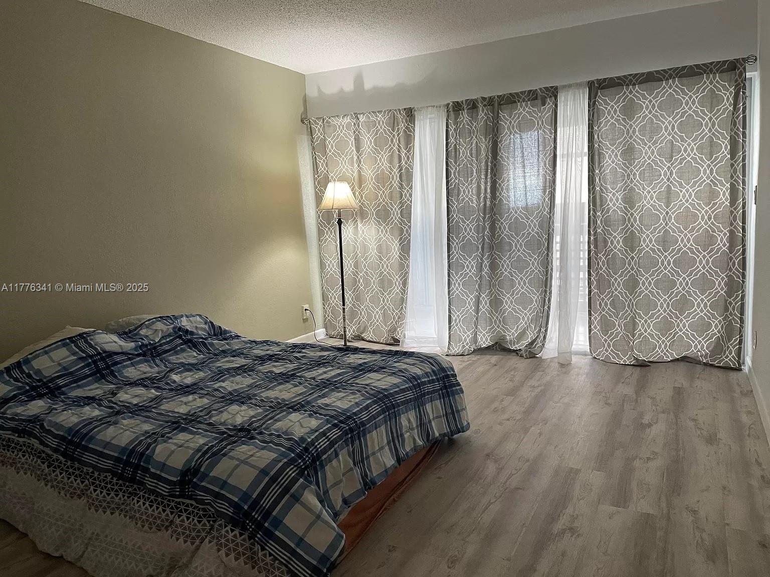 3301 Spanish Moss Ter #901, Lauderhill, Florida image 12