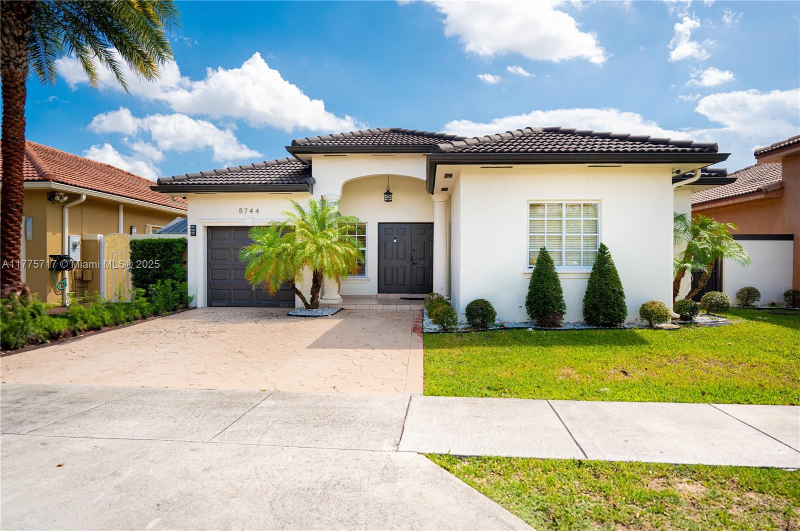 8744 NW 147th Ln, Miami Lakes, Florida image 1