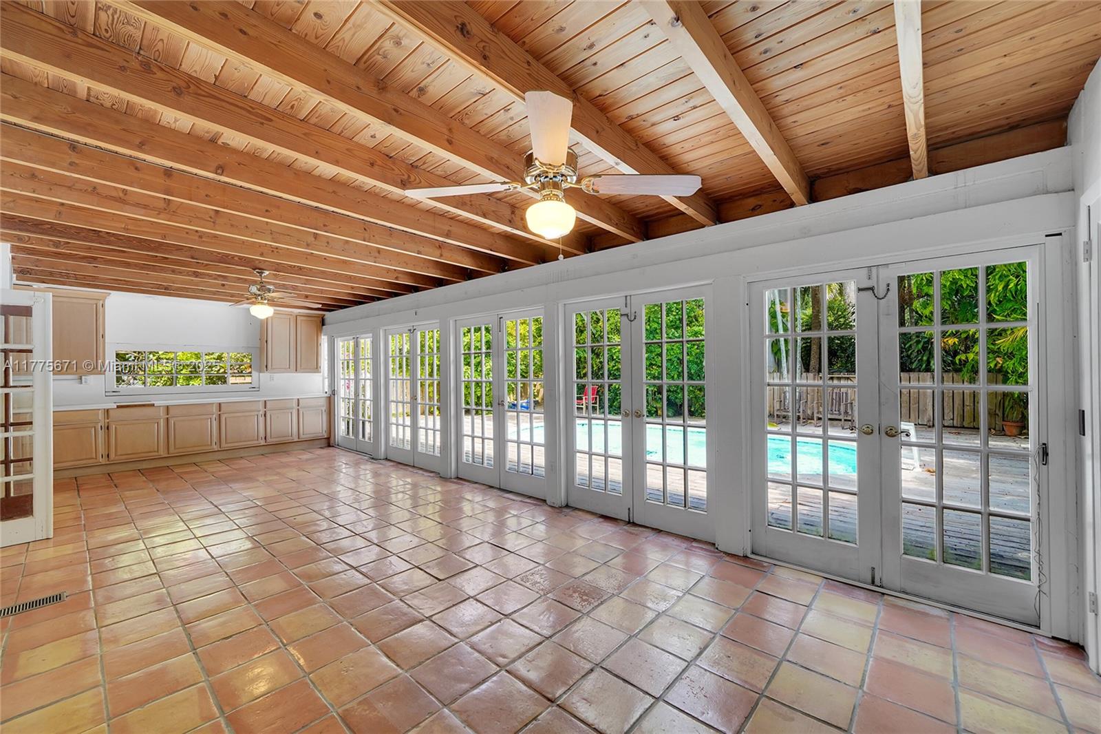 3609 Avocado Ave, Miami, Florida image 25