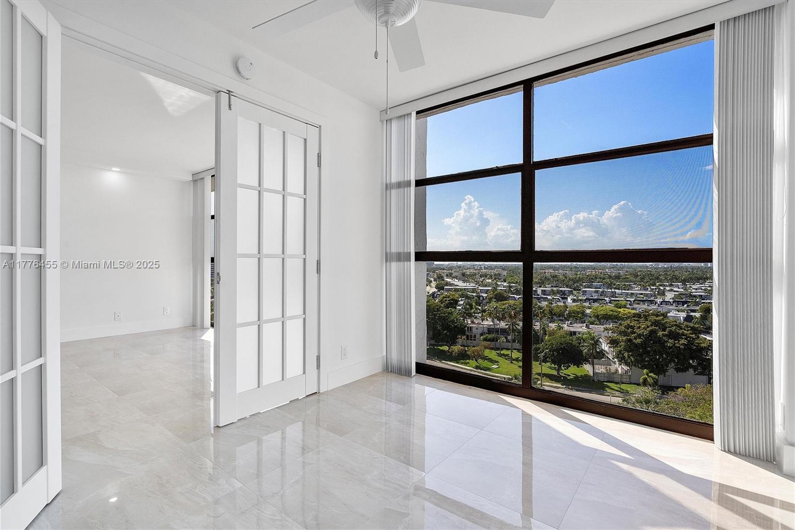 600 Parkview Dr #1123, Hallandale Beach, Florida image 23