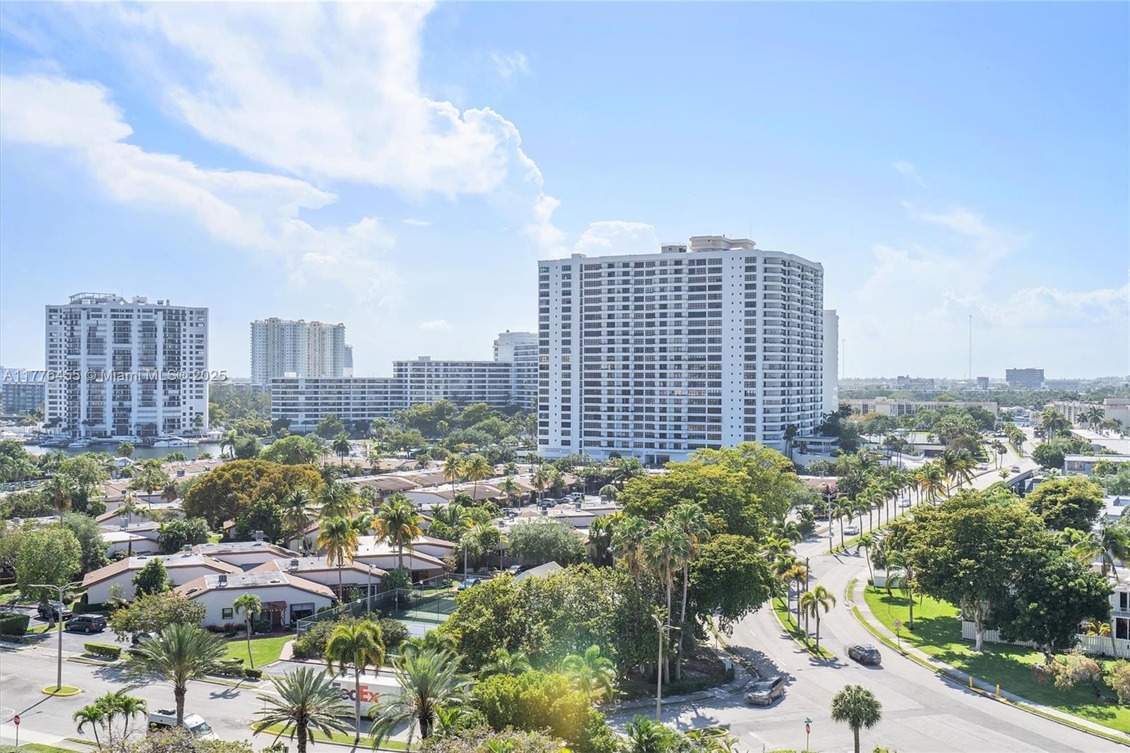 600 Parkview Dr #1123, Hallandale Beach, Florida image 35