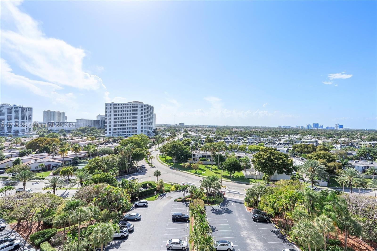 600 Parkview Dr #1123, Hallandale Beach, Florida image 36