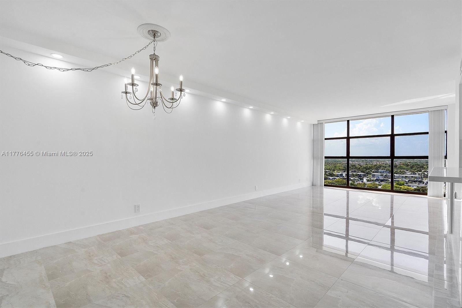 600 Parkview Dr #1123, Hallandale Beach, Florida image 4