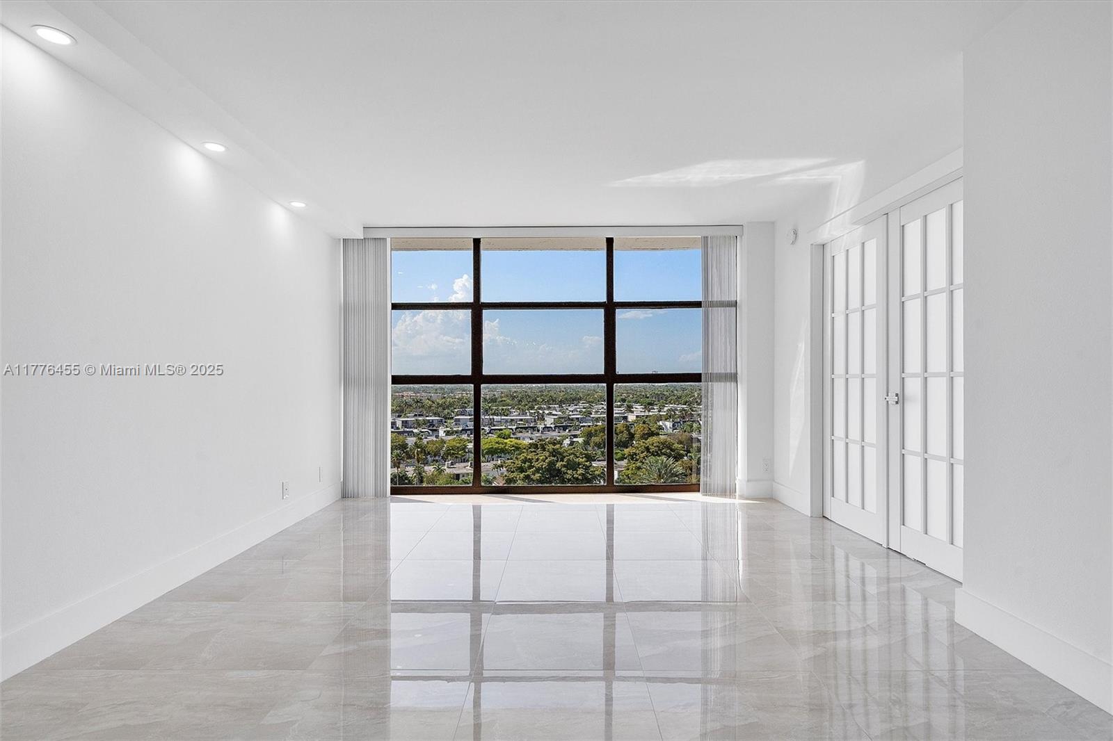 600 Parkview Dr #1123, Hallandale Beach, Florida image 7