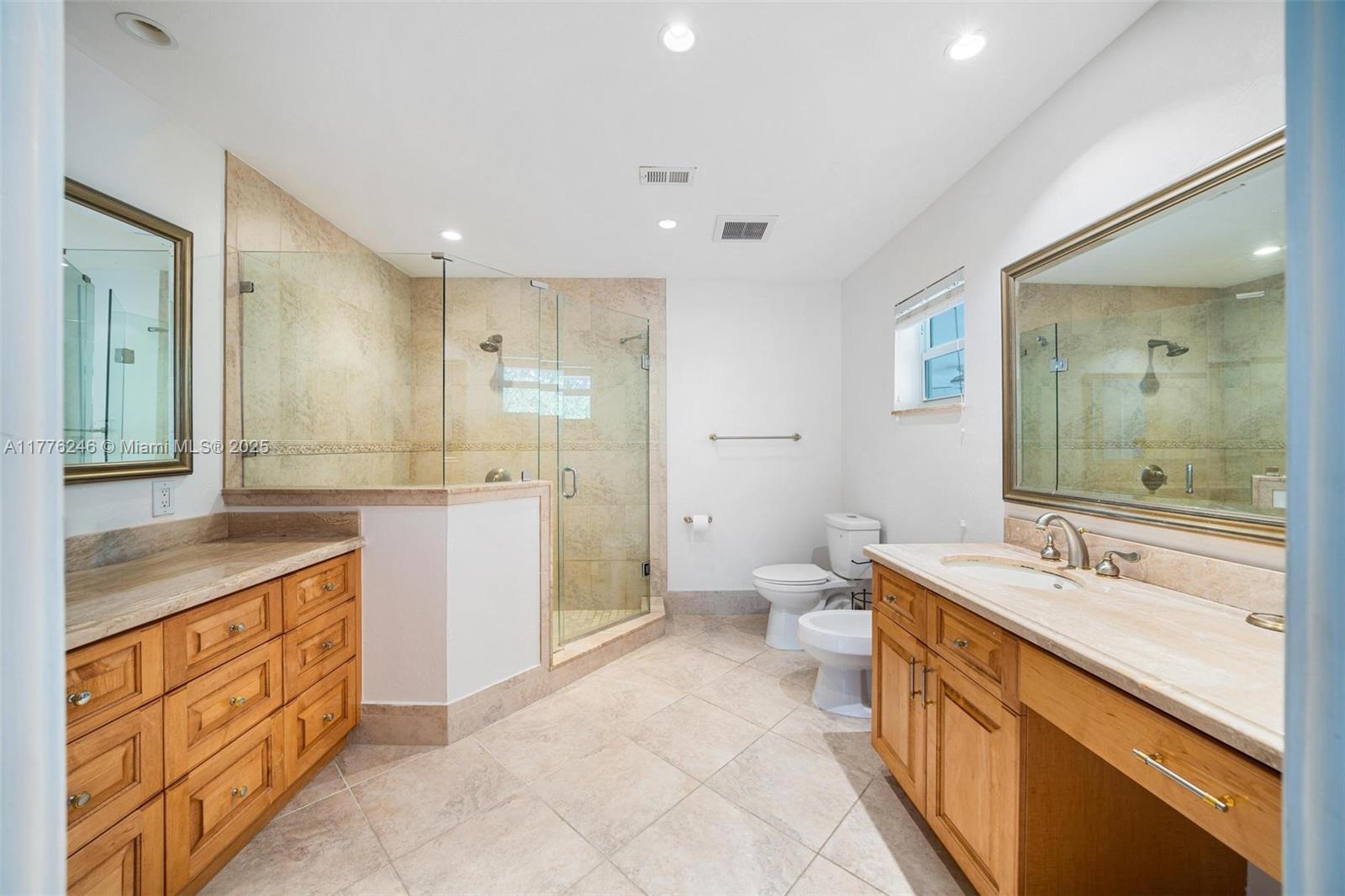 1411 Miller Rd, Coral Gables, Florida image 27