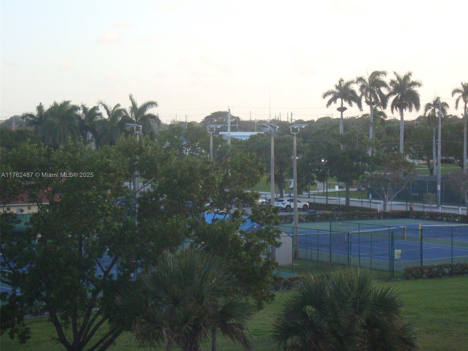 801 Lake Shore Drive #414, Lake Park, Florida image 16