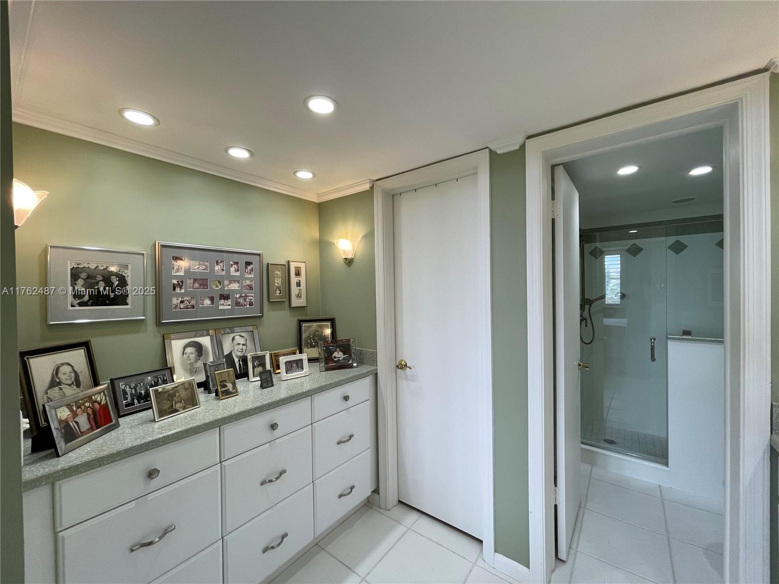 801 Lake Shore Drive #414, Lake Park, Florida image 21