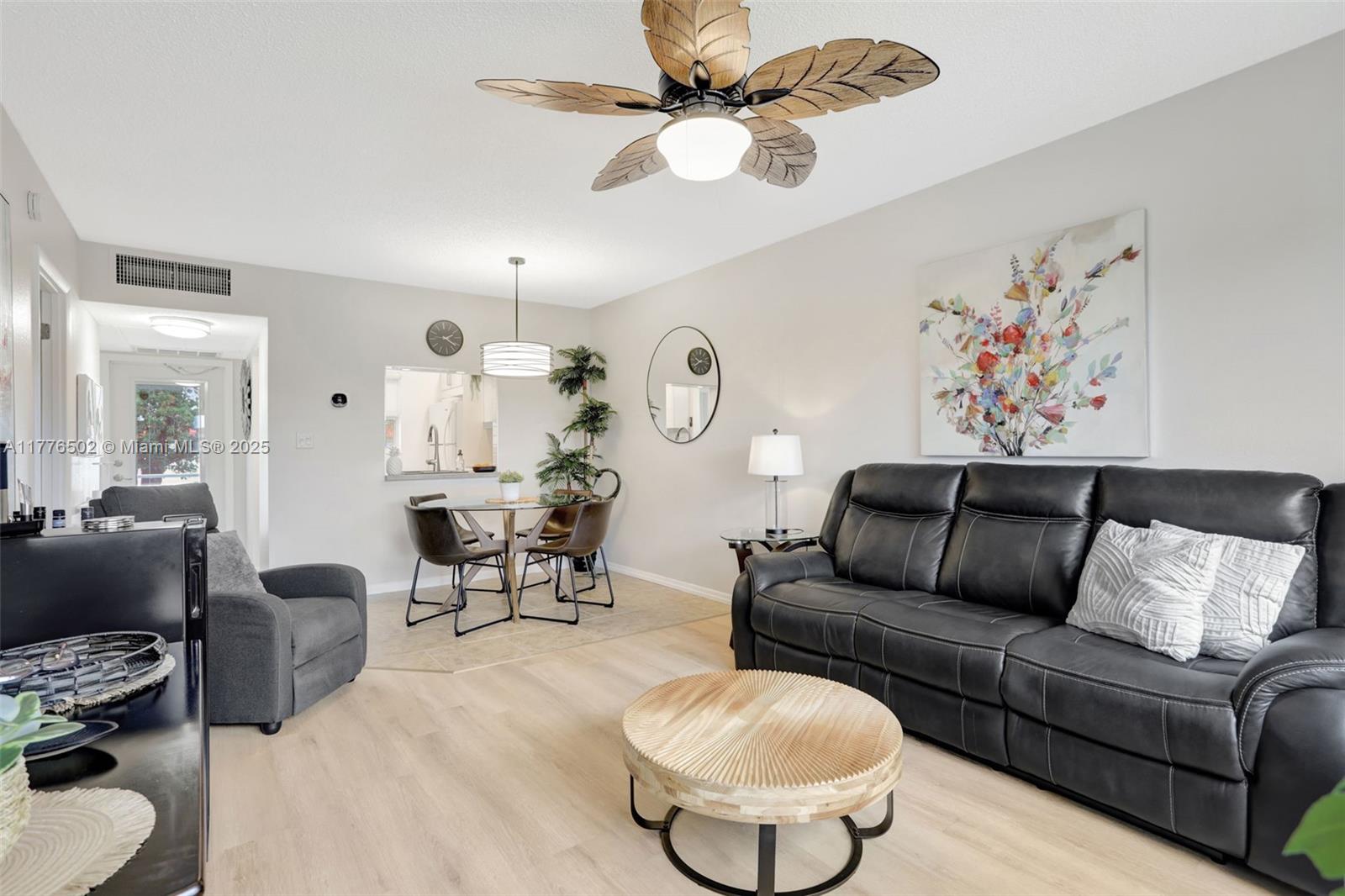 3406 NW 49th Ave #507, Lauderdale Lakes, Florida image 1