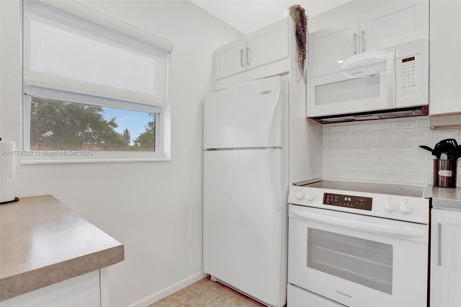 3406 NW 49th Ave #507, Lauderdale Lakes, Florida image 20