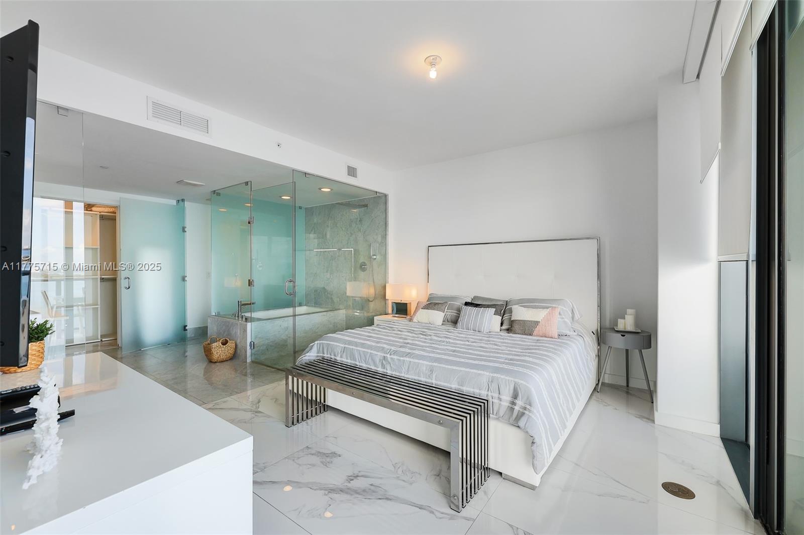 3131 NE 7th Ave #1202, Miami FL 33137