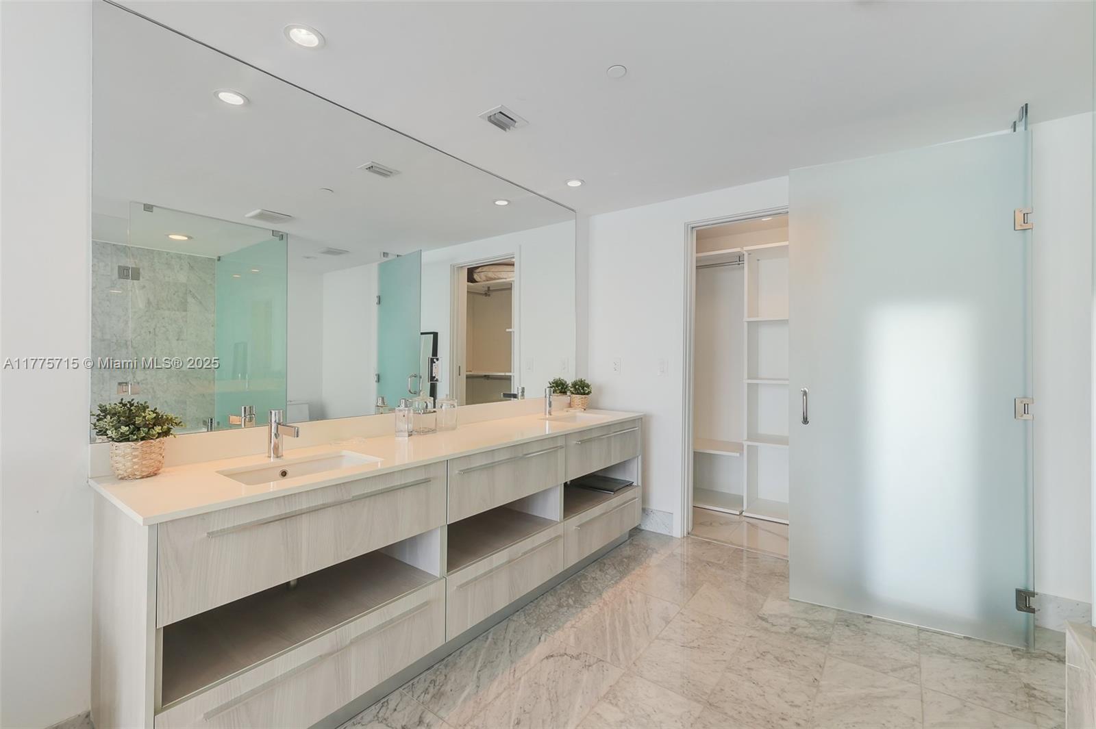 3131 NE 7th Ave #1202, Miami FL 33137