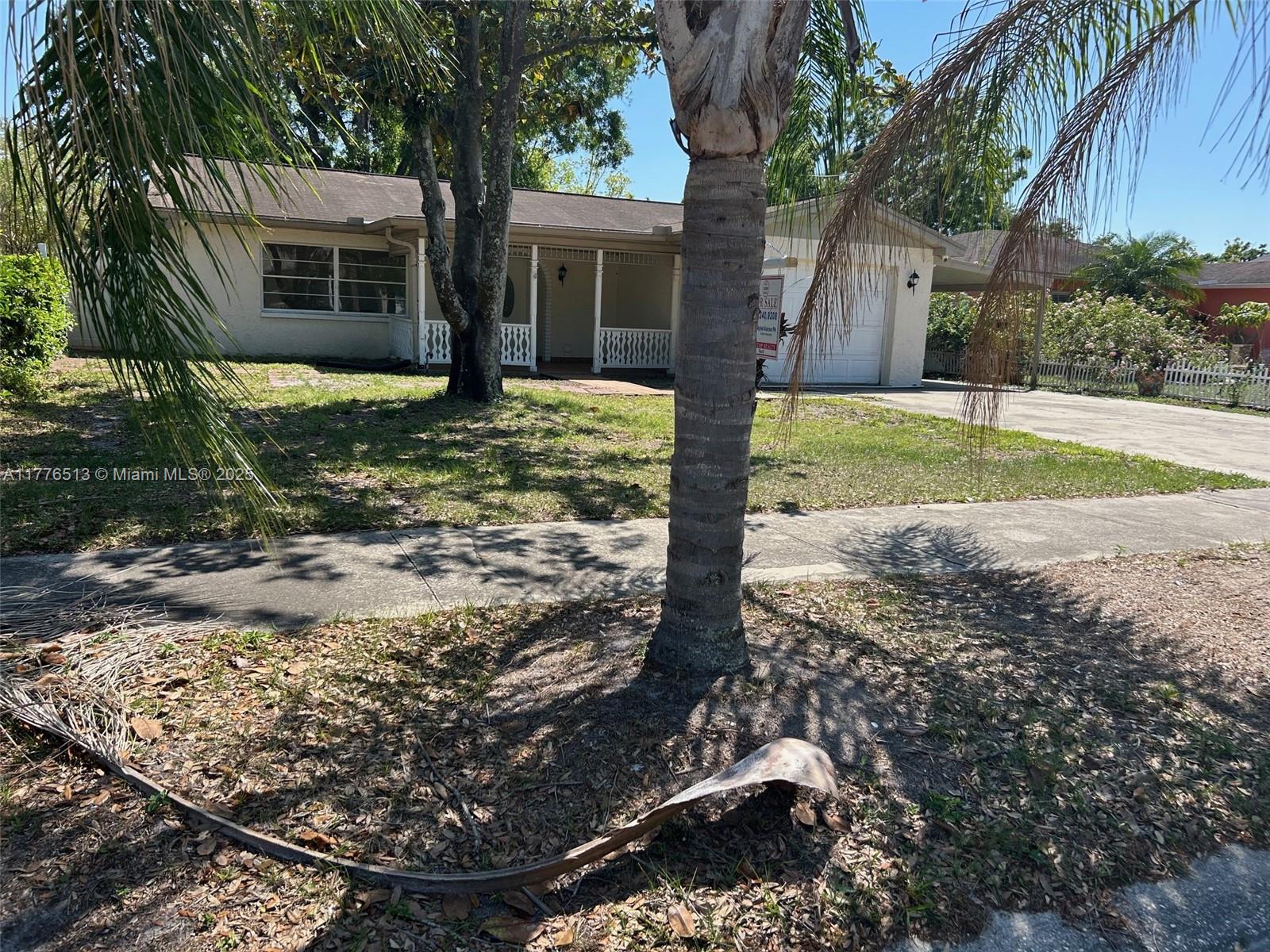 1912 W Clinton St, Tampa, Florida image 1