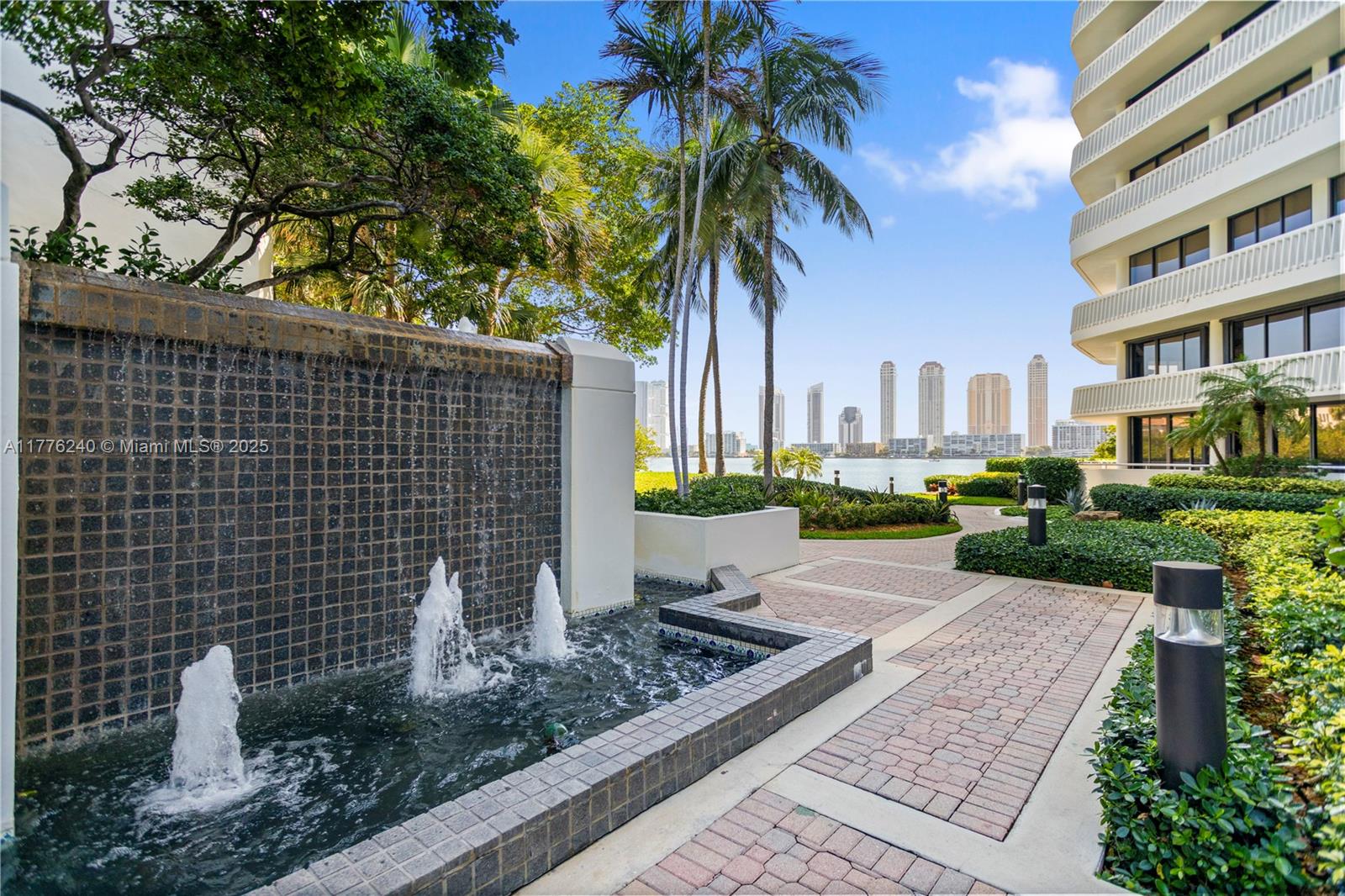 2800 Island Blvd #1702, Aventura, Florida image 2