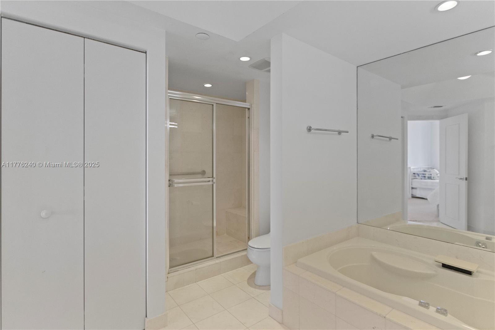 2800 Island Blvd #1702, Aventura, Florida image 49