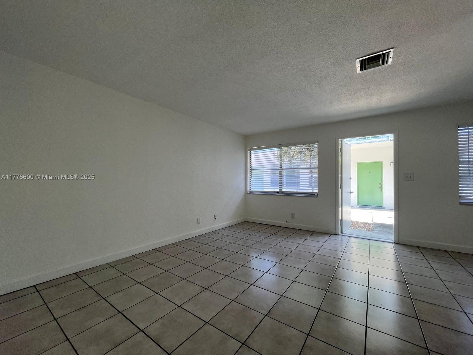 1824 Monroe St #1, Hollywood, Florida image 9