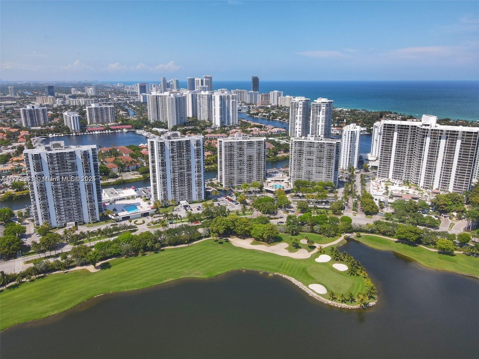3625 N Country Club Dr #1901, Aventura, Florida image 4