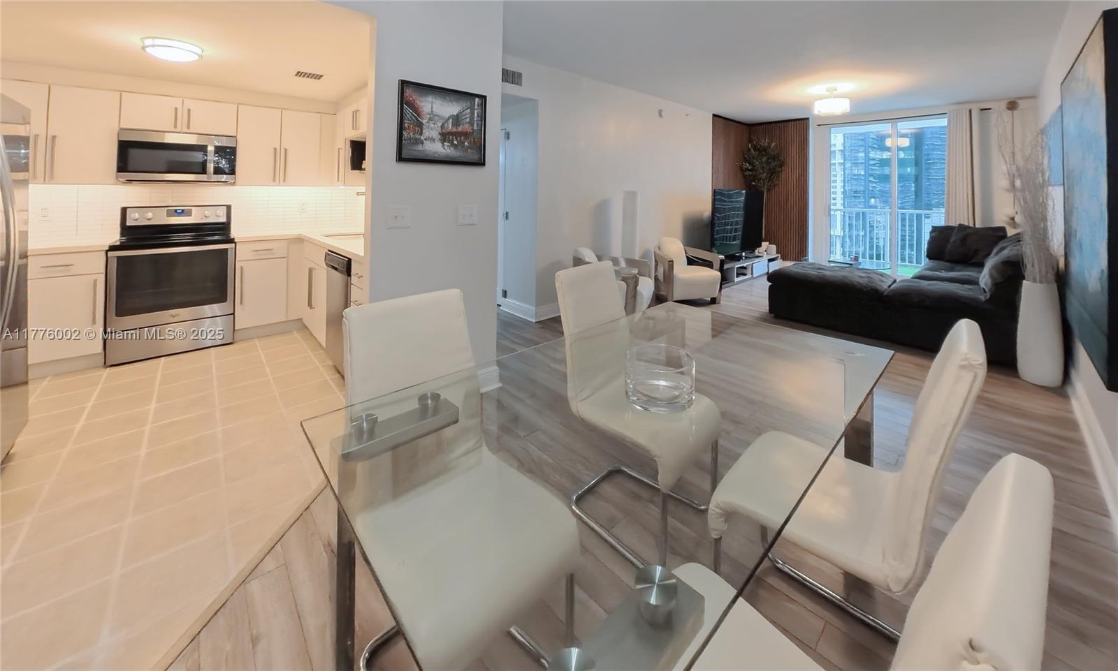 Condo for Sale in Miami, FL