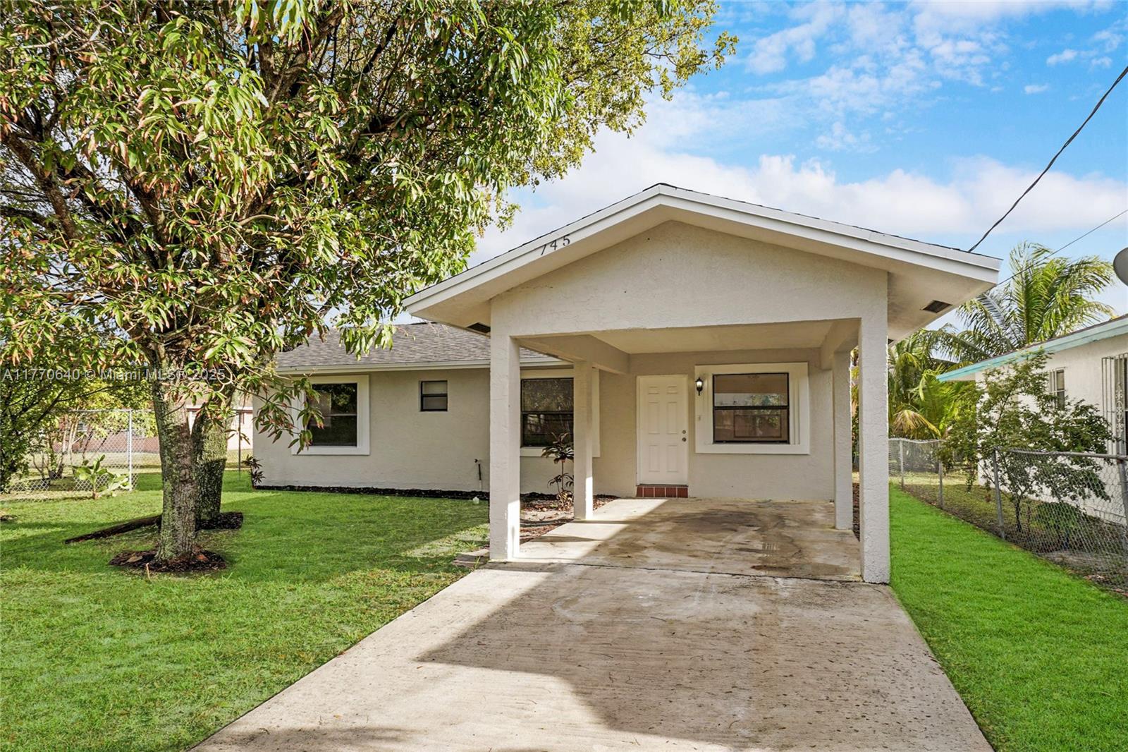 745 Foster Rd, Hallandale Beach, Florida image 2