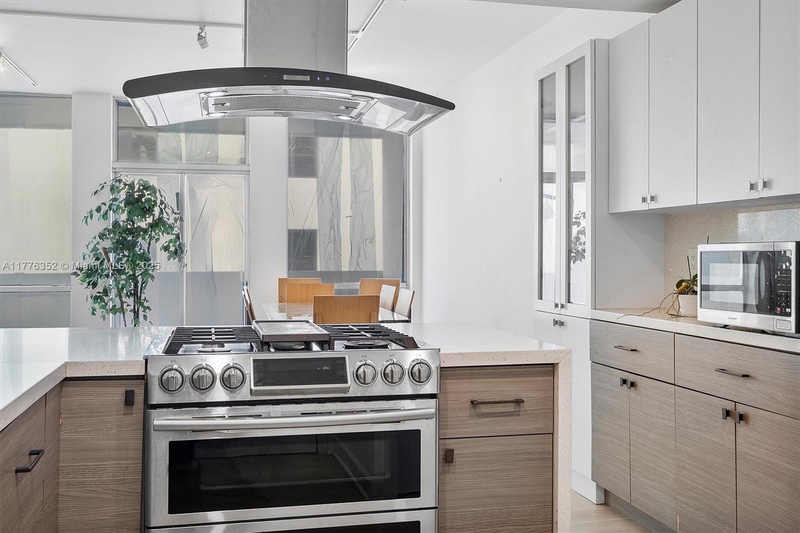 David William Hotel MLS A11776352 - Q M0FbGIkaZFj1Q 7BKf4t7810IA2hSbY QcSNGAWbg