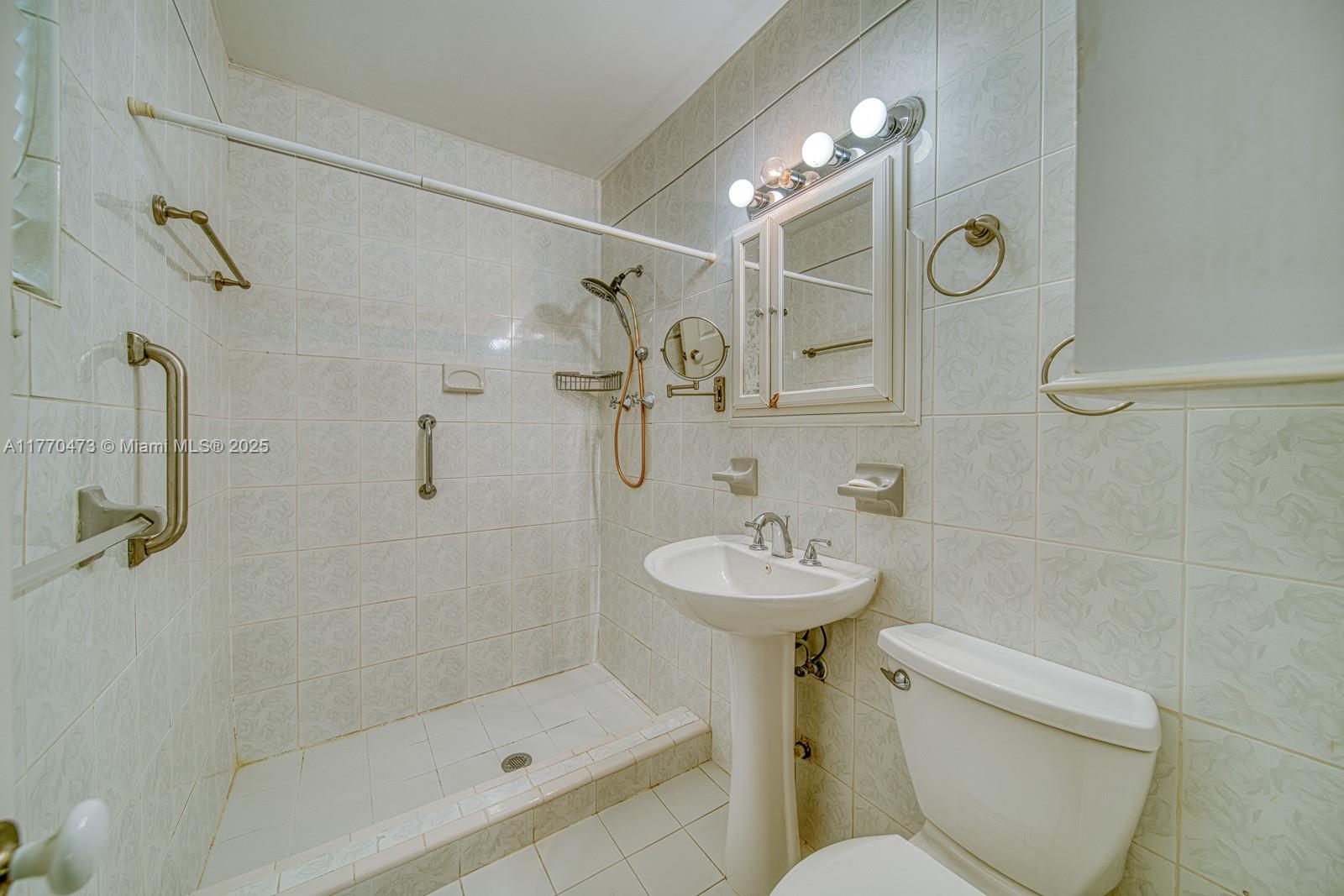 Listing Photo 21