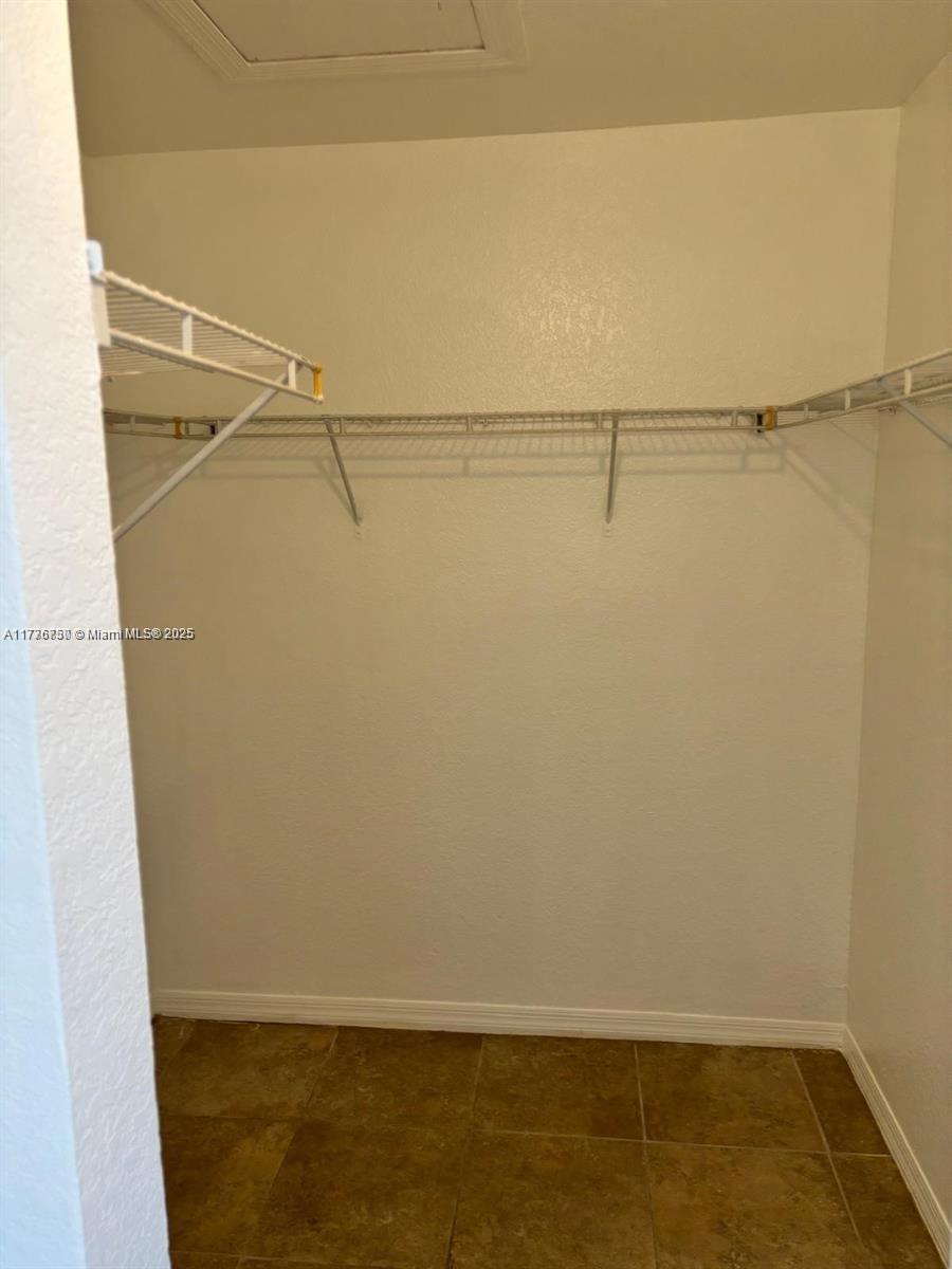 2062 NE 167th St #3-112, North Miami Beach, Florida image 13
