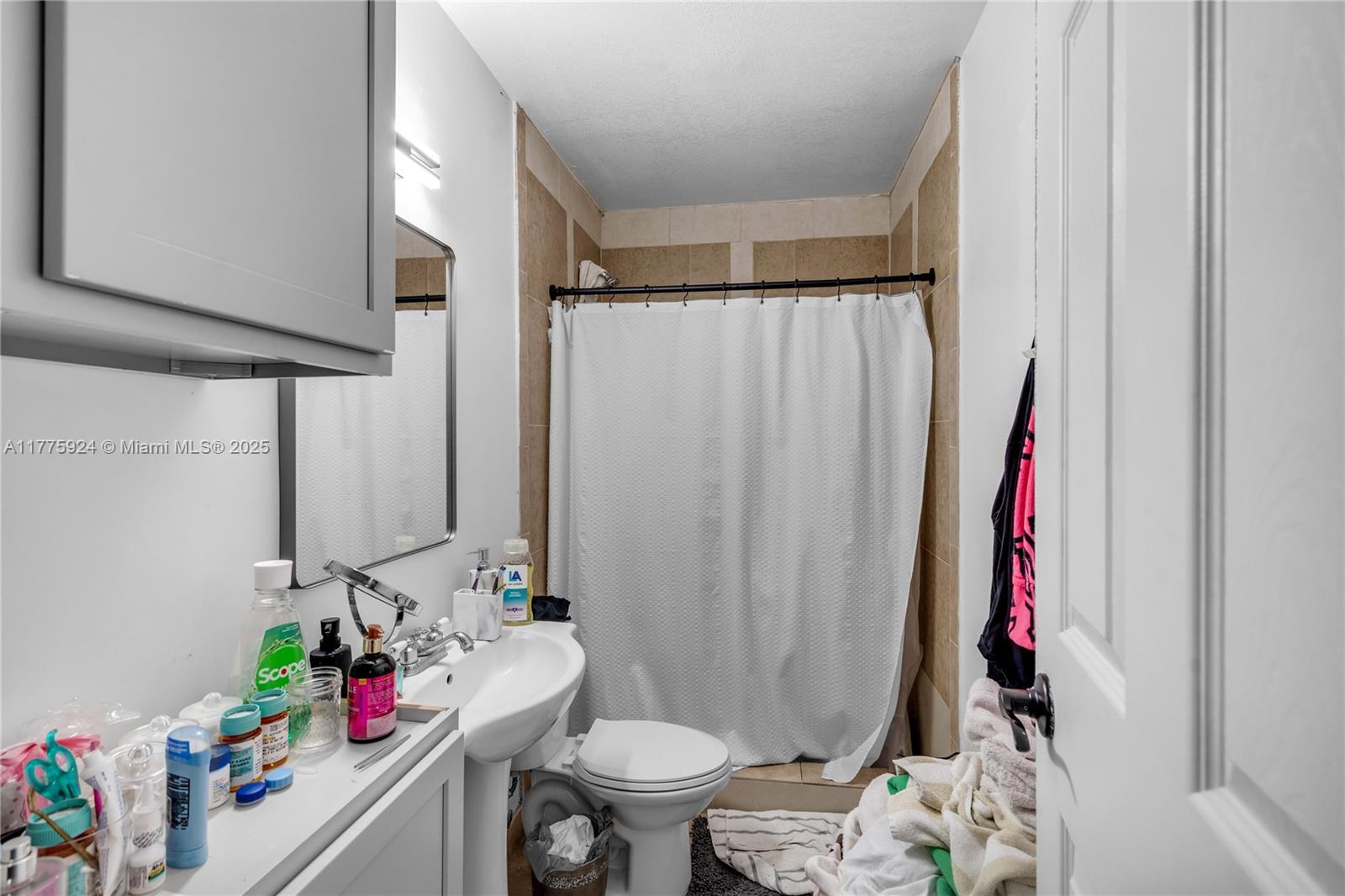 4111 SW 33rd St, West Park, Florida image 16