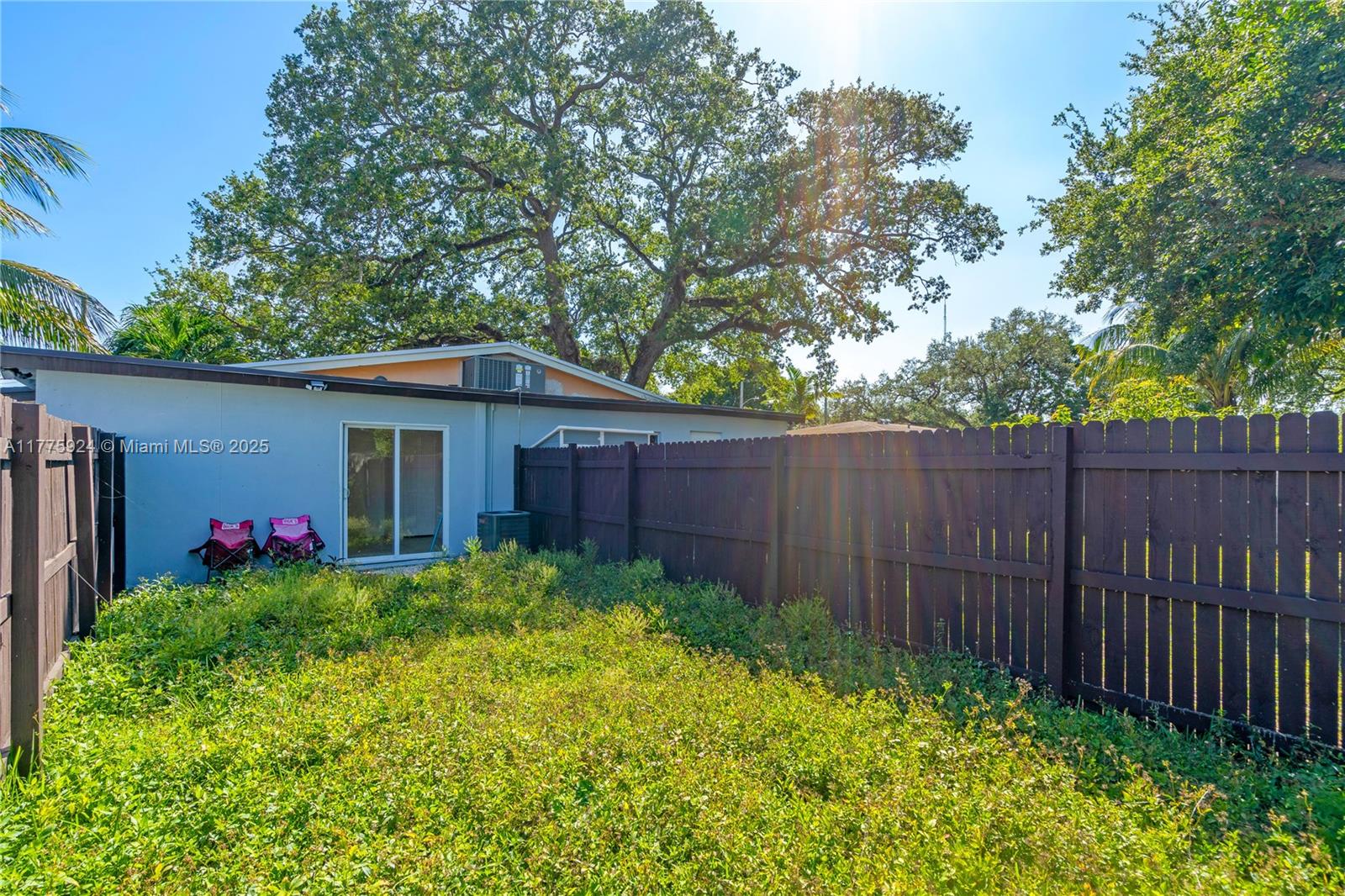 4111 SW 33rd St, West Park, Florida image 26